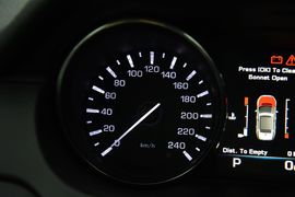 2016款奇瑞路虎发现神行2.0T