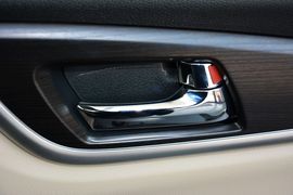 2016款本田凌派1.8L