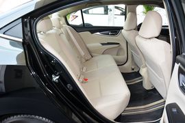 2016款本田凌派1.8L