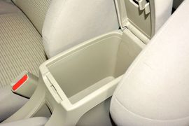 2016款本田凌派1.8L