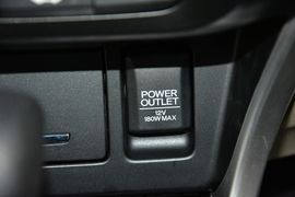 2016款本田凌派1.8L