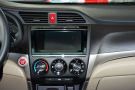 2016款本田凌派1.8L