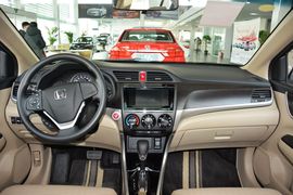 2016款本田凌派1.8L