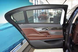 2016款宝马740Li领先型