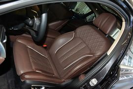2016款宝马740Li领先型