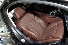 2016款宝马740Li领先型