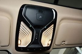 2016款宝马740Li领先型
