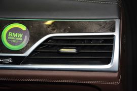 2016款宝马740Li领先型