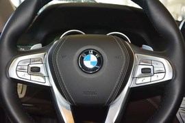 2016款宝马740Li领先型