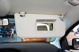 2015款福特福克斯三厢1.6L手动舒适型