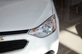 2015款雪佛兰赛欧3