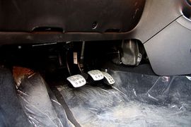 2010款东风雪铁龙C2