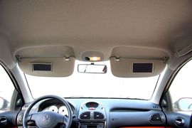 2010款东风雪铁龙C2