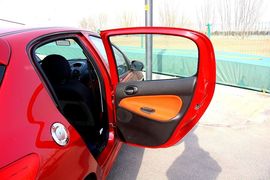 2010款东风雪铁龙C2