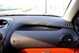 2010款东风雪铁龙C2