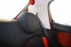 2010款东风雪铁龙C2