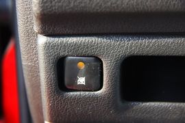 2010款东风雪铁龙C2