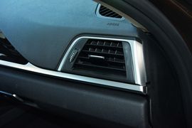 2016款宝马320Li豪华设计套装