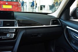 2016款宝马320Li豪华设计套装