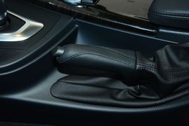 2016款宝马320Li豪华设计套装