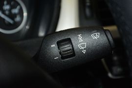 2016款宝马320Li豪华设计套装