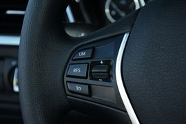2016款宝马320Li豪华设计套装