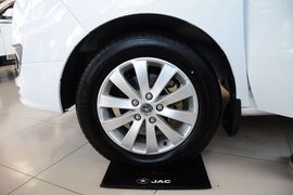 2014款江淮瑞风M5