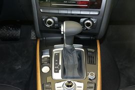 2016款奥迪A4L