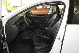 2016款斯柯达明锐1.6L自动智行版