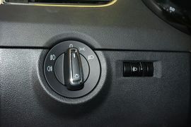 2016款斯柯达明锐1.6L自动智行版