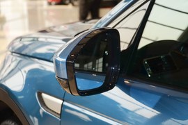 2016款奇瑞路虎发现神行2.0T