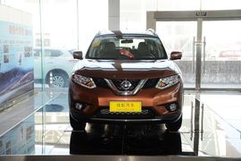 2015款日产奇骏2.5L