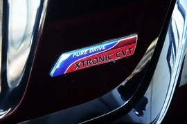 2014款日产天籁2.0L