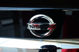 2014款日产天籁2.0L