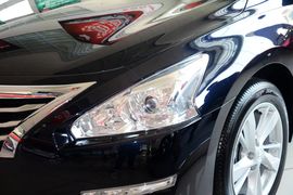 2014款日产天籁2.0L