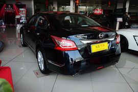 2014款日产天籁2.0L