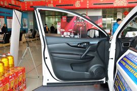 2016款日产逍客2.0L
