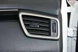 2016款日产逍客2.0L