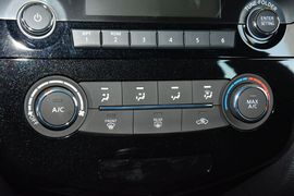 2016款日产逍客2.0L