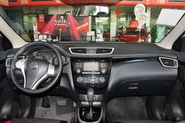 2016款日产逍客2.0L
