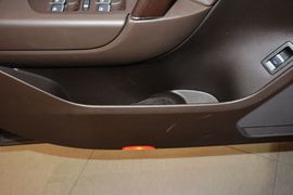 2016款大众途锐3.0TSI舒适型