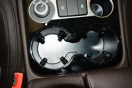 2016款大众途锐3.0TSI舒适型