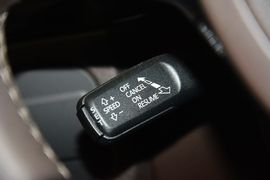 2016款大众途锐3.0TSI舒适型