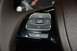 2016款大众途锐3.0TSI舒适型