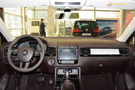 2016款大众途锐3.0TSI舒适型