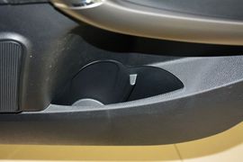 2016款奔腾X80