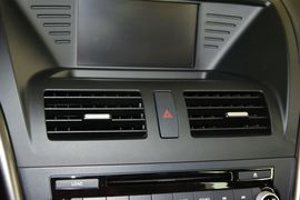 2016款奔腾X80