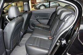 2015款雷诺风朗2.0L时尚版