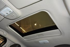 2015款雷诺风朗2.0L时尚版