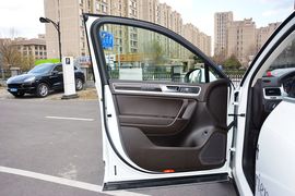 2016款大众途锐3.0TSI高配型